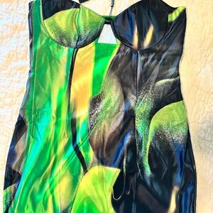 Vibrant Green and Black Strapless Dress